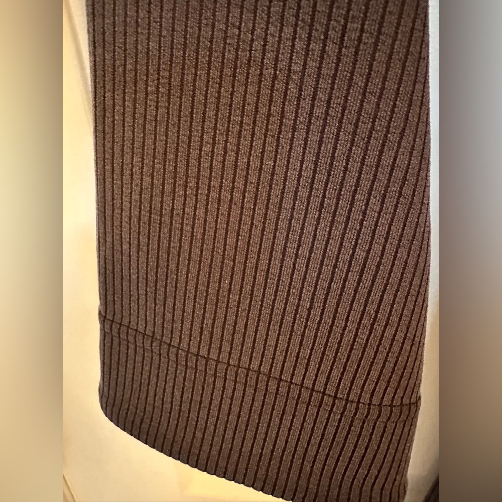 Lululemon Soft Stream, Pants And Matching Jacket. - image 4